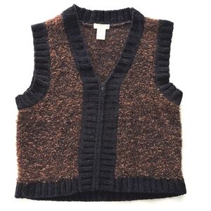 Vintage Yarnworks mohair blend neutral textured zip up sweater vest. Large.
